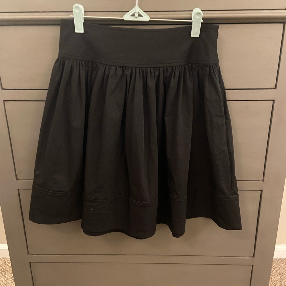 Diane von Furstenberg black miniskirt, size 8
